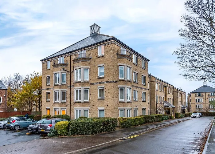 2 Neptune House Beautiful Modern With Parking Pass The Keys Apartament York