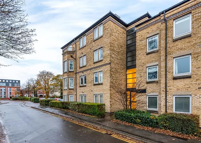 2 Neptune House Beautiful Modern With Parking Pass The Keys Apartament York