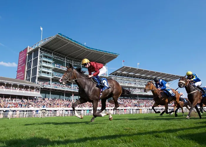 Apartament 2 Neptune House Beautiful Modern With Parking Pass The Keys