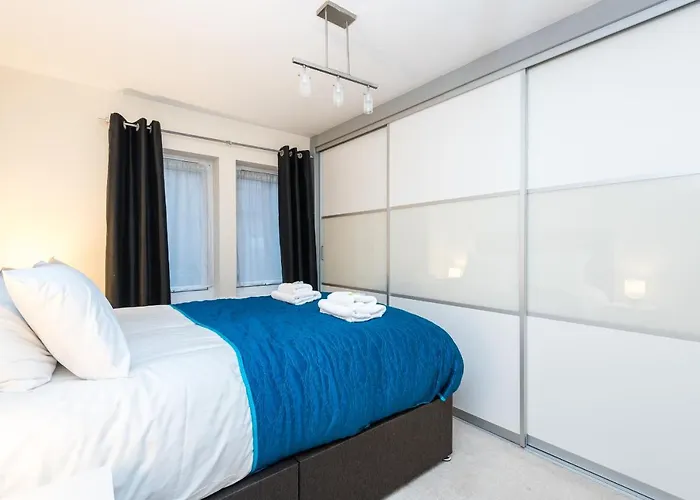 Apartament 2 Neptune House Beautiful Modern With Parking Pass The Keys York